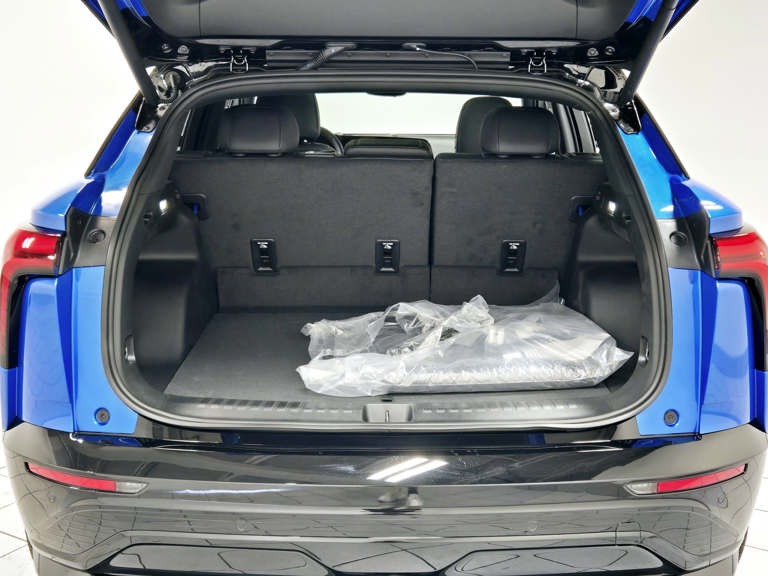 2025 Chevrolet Blazer EV RS - Photo 12