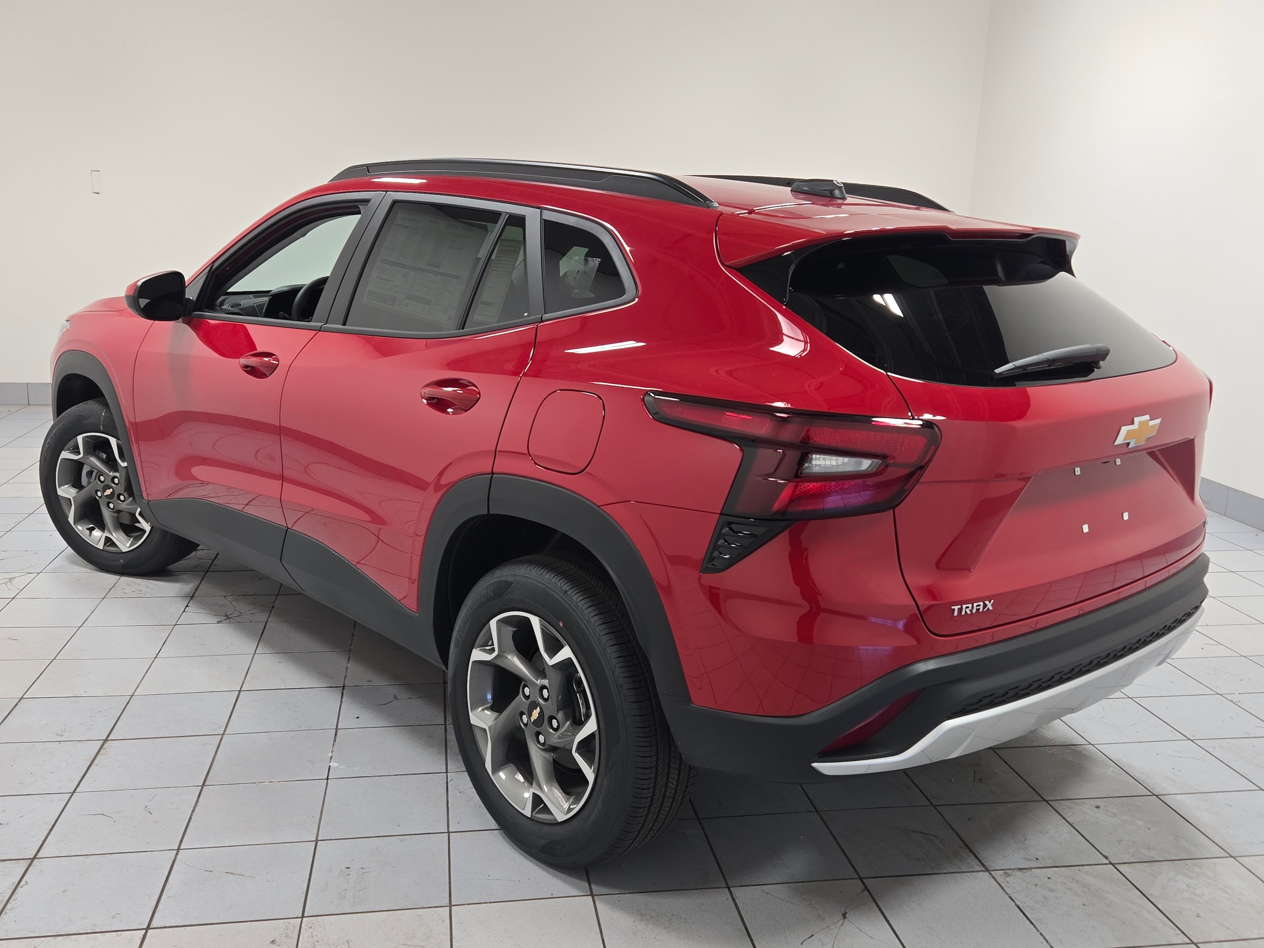 2026 Chevrolet Trax LT - Photo 13