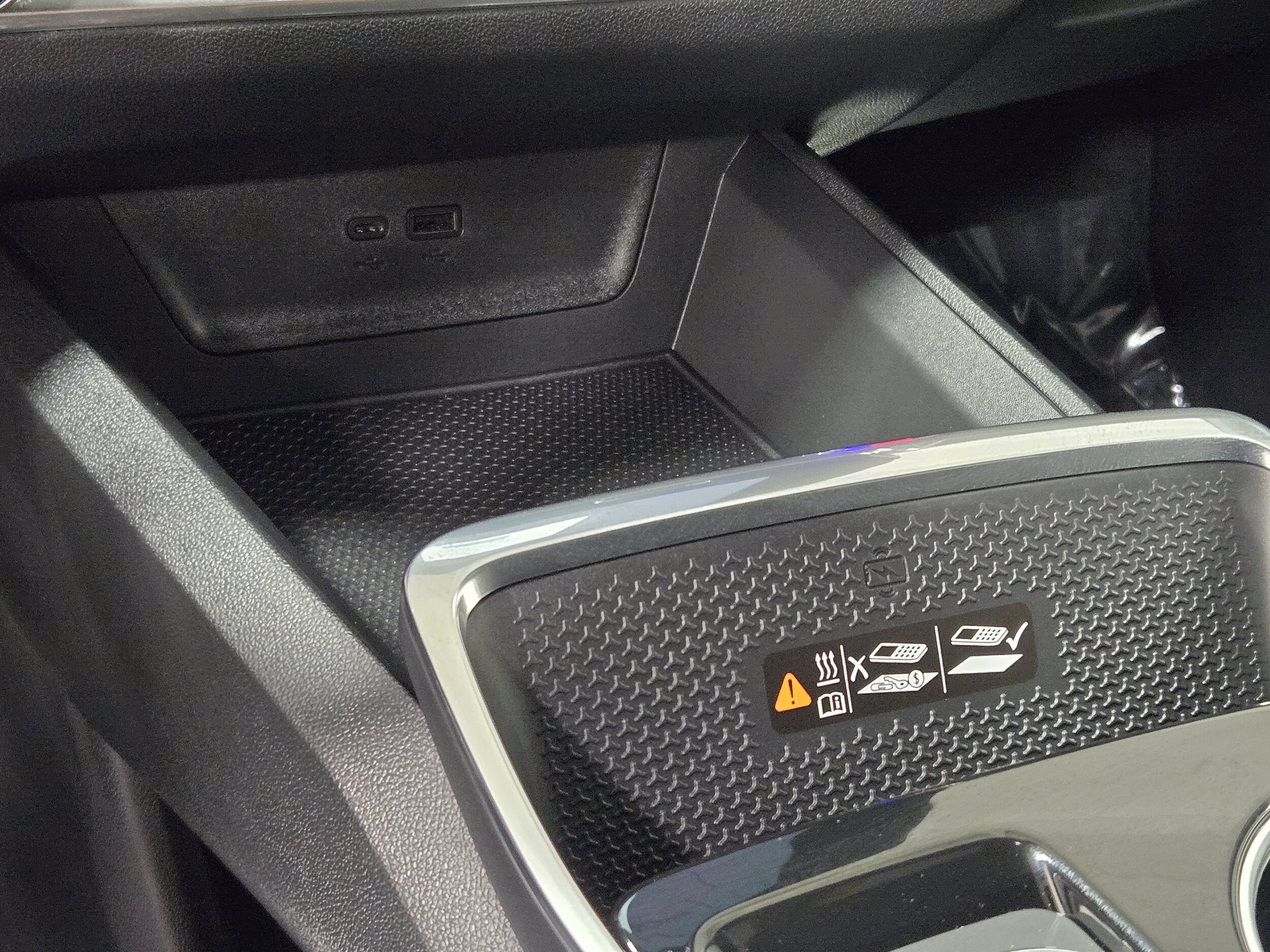 2027 Chevrolet Equinox LT - Photo 26