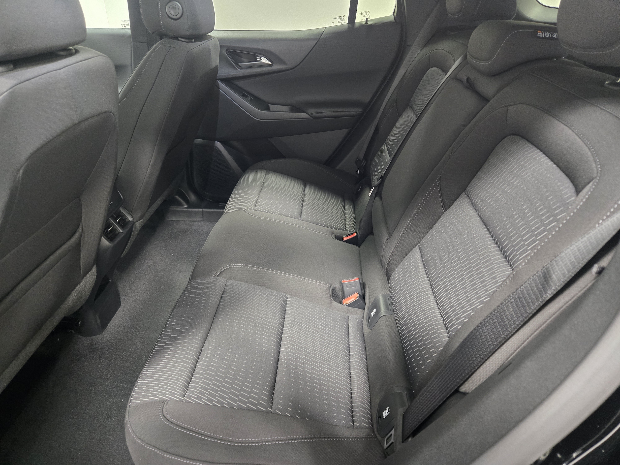 2027 Chevrolet Equinox LT - Photo 14