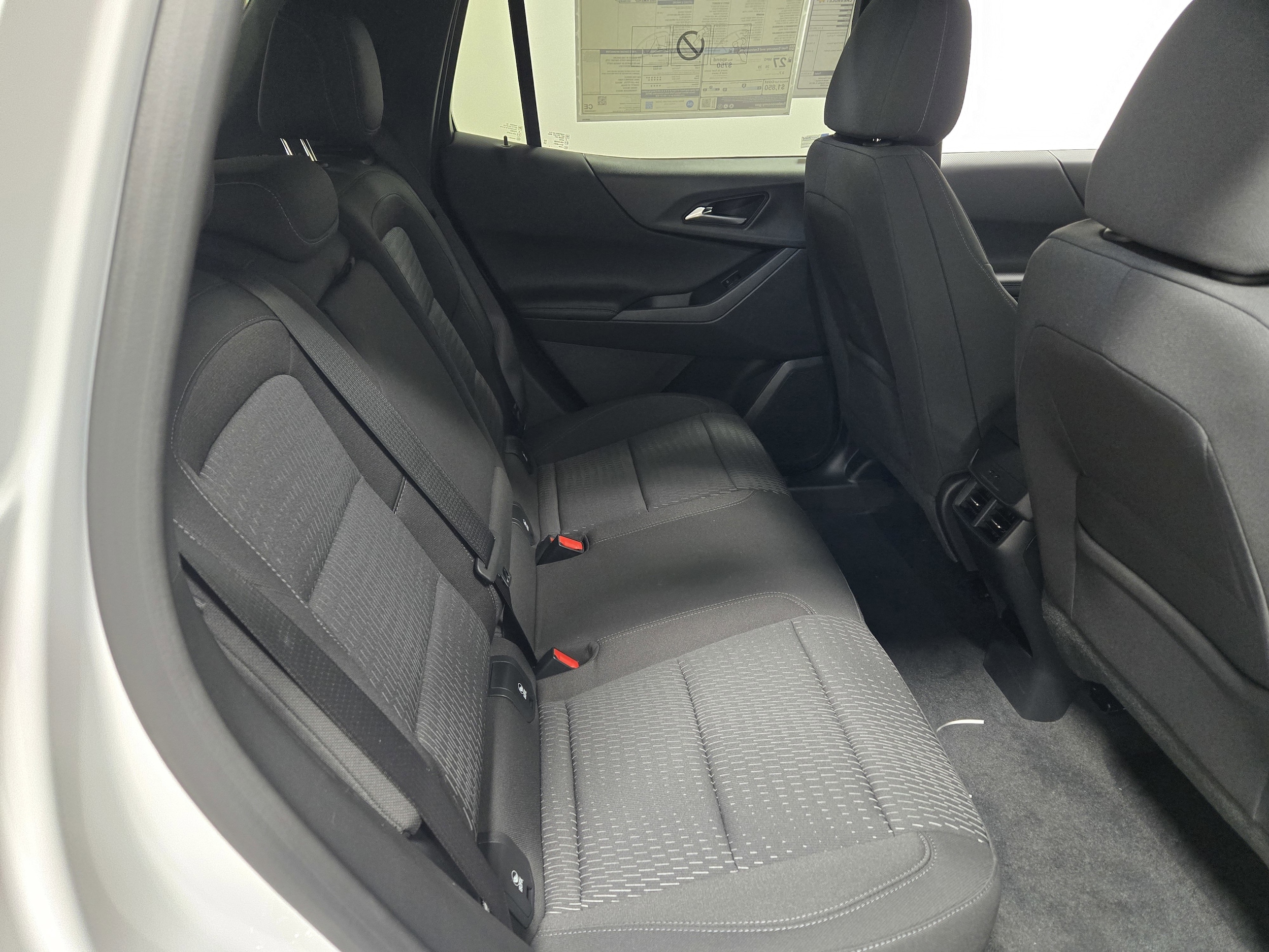 2026 Chevrolet Equinox LT - Photo 9