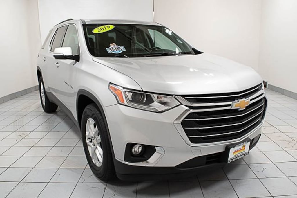 Used 2019 Chevrolet Traverse LT Cloth SUV