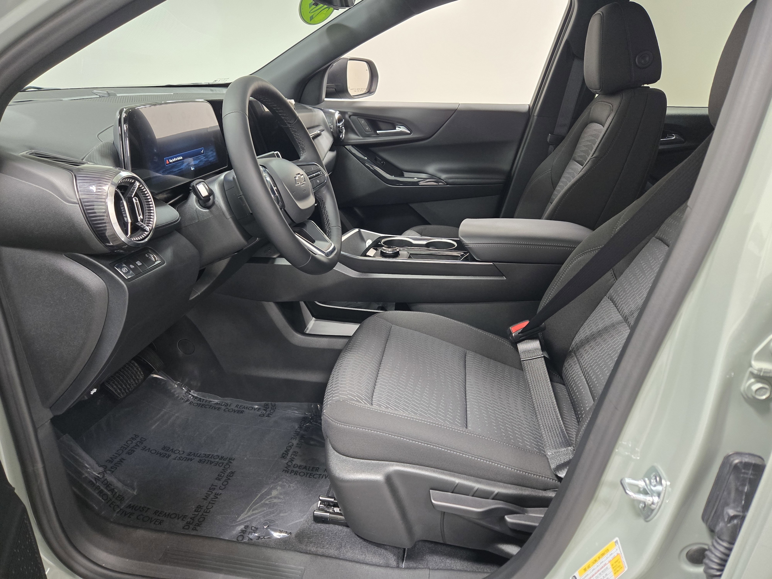 2026 Chevrolet Equinox LT - Photo 19