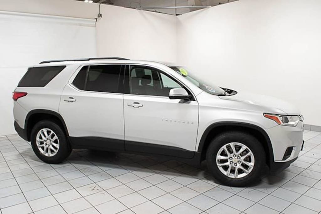 Used 2019 Chevrolet Traverse LT Cloth SUV