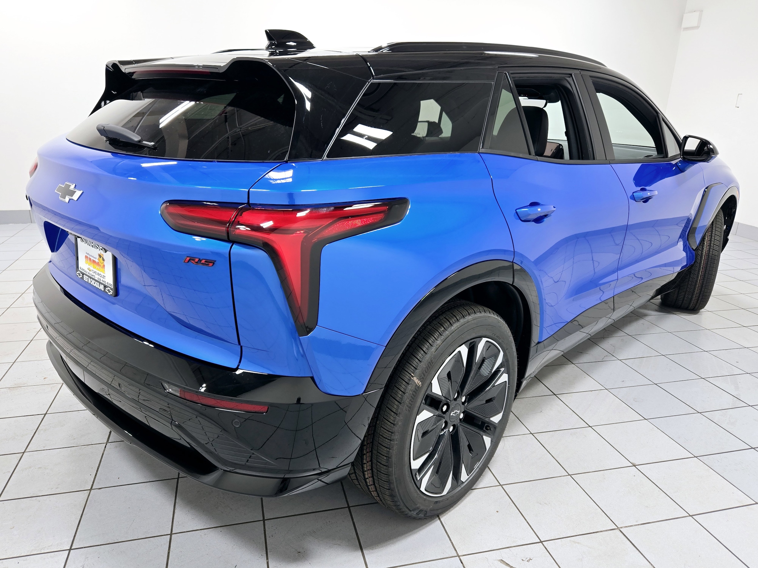 2025 Chevrolet Blazer EV RS - Photo 10