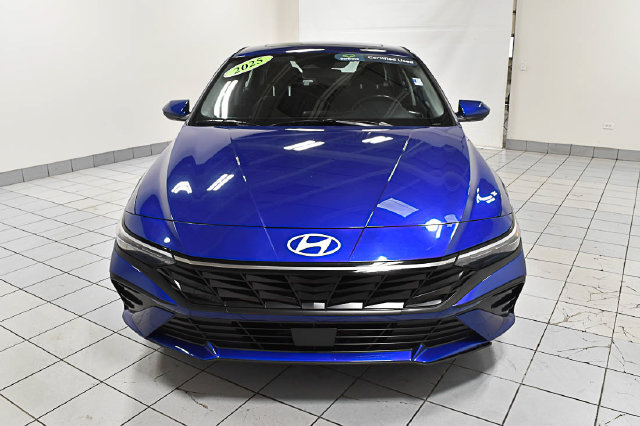 Used 2025 Hyundai Elantra SEL Convenience Sedan