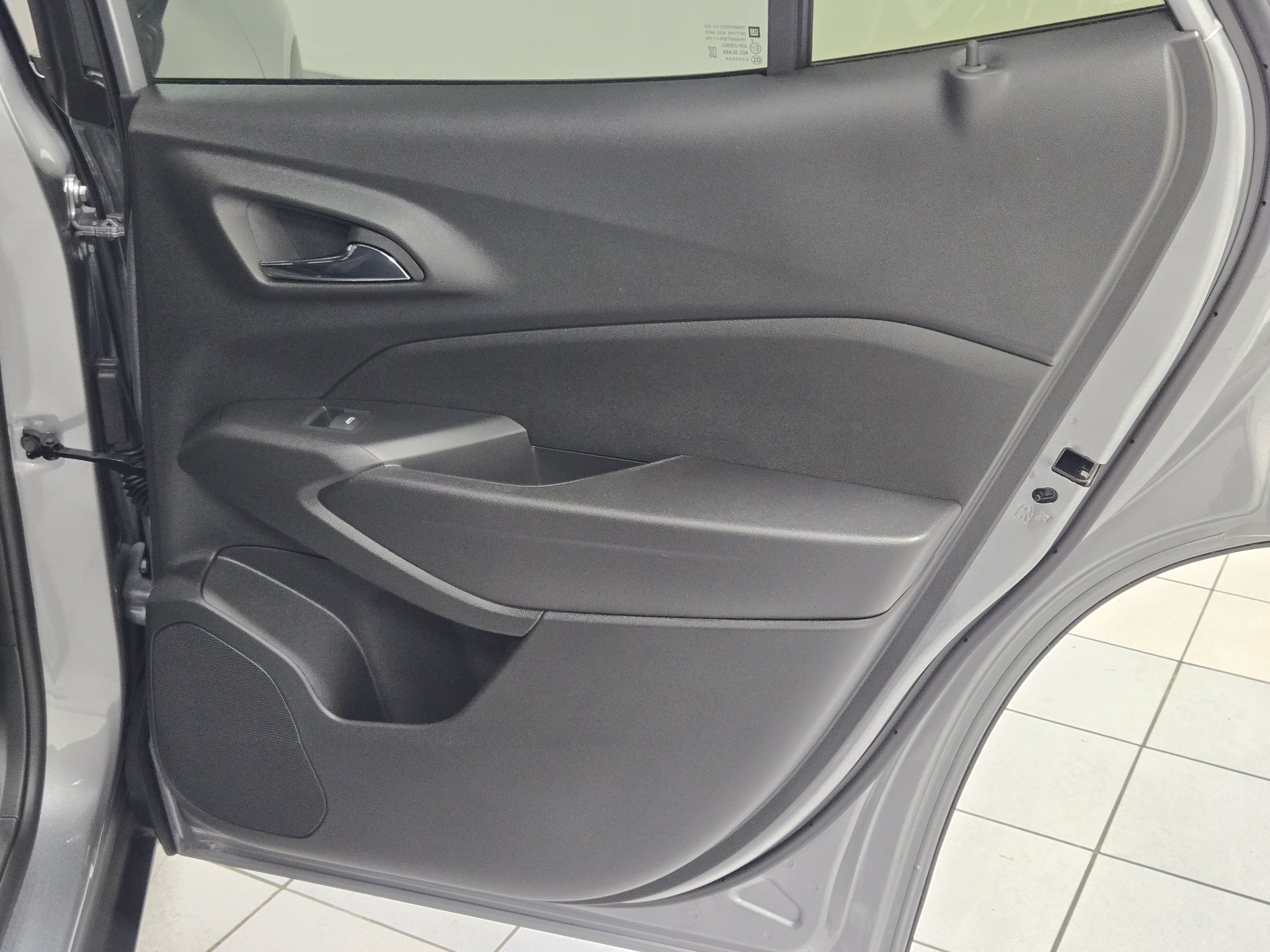 2026 Chevrolet Trax RS - Photo 8