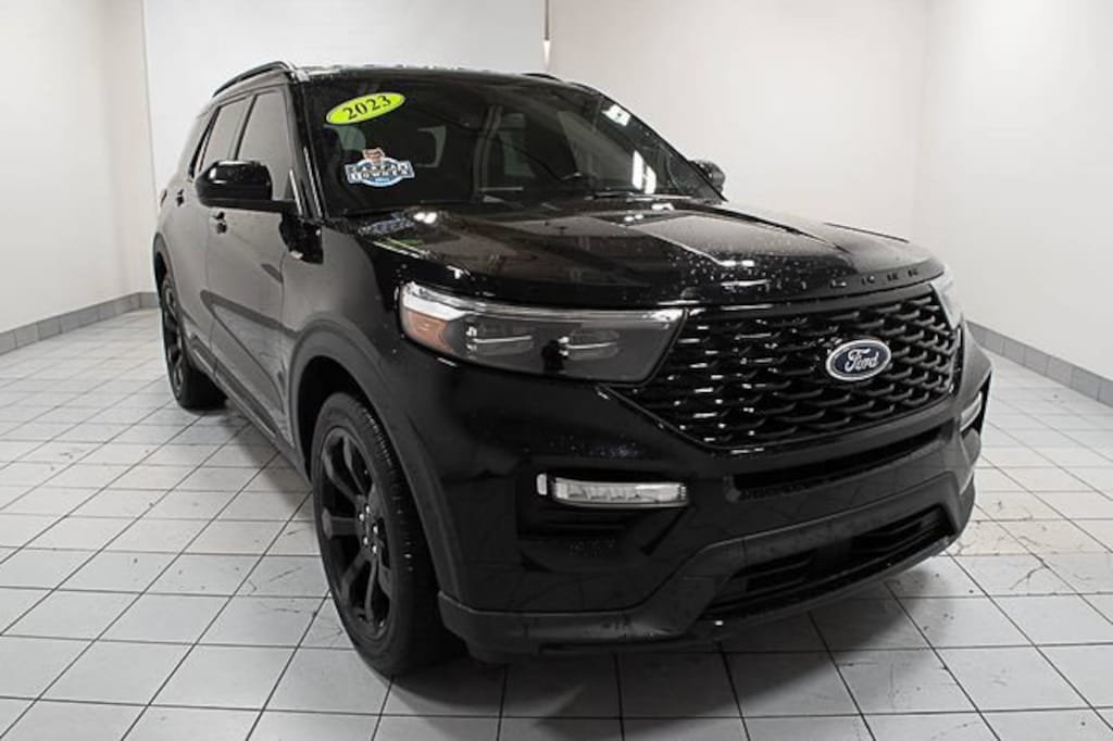 Used 2023 Ford Explorer ST-Line SUV