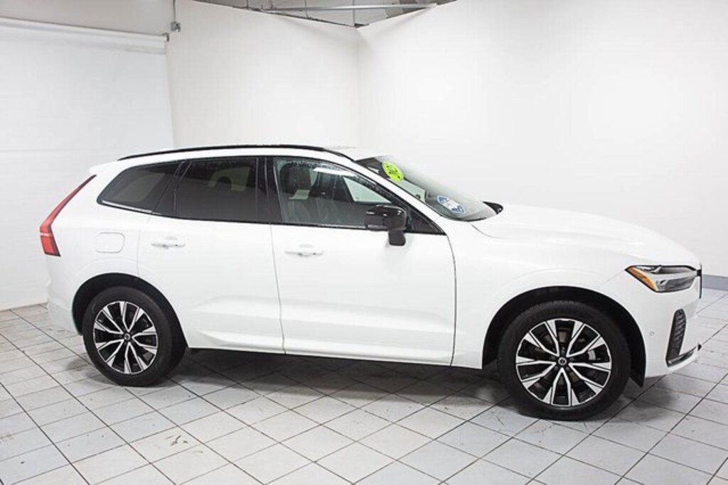 Used 2023 Volvo XC60 Plus Dark Theme SUV