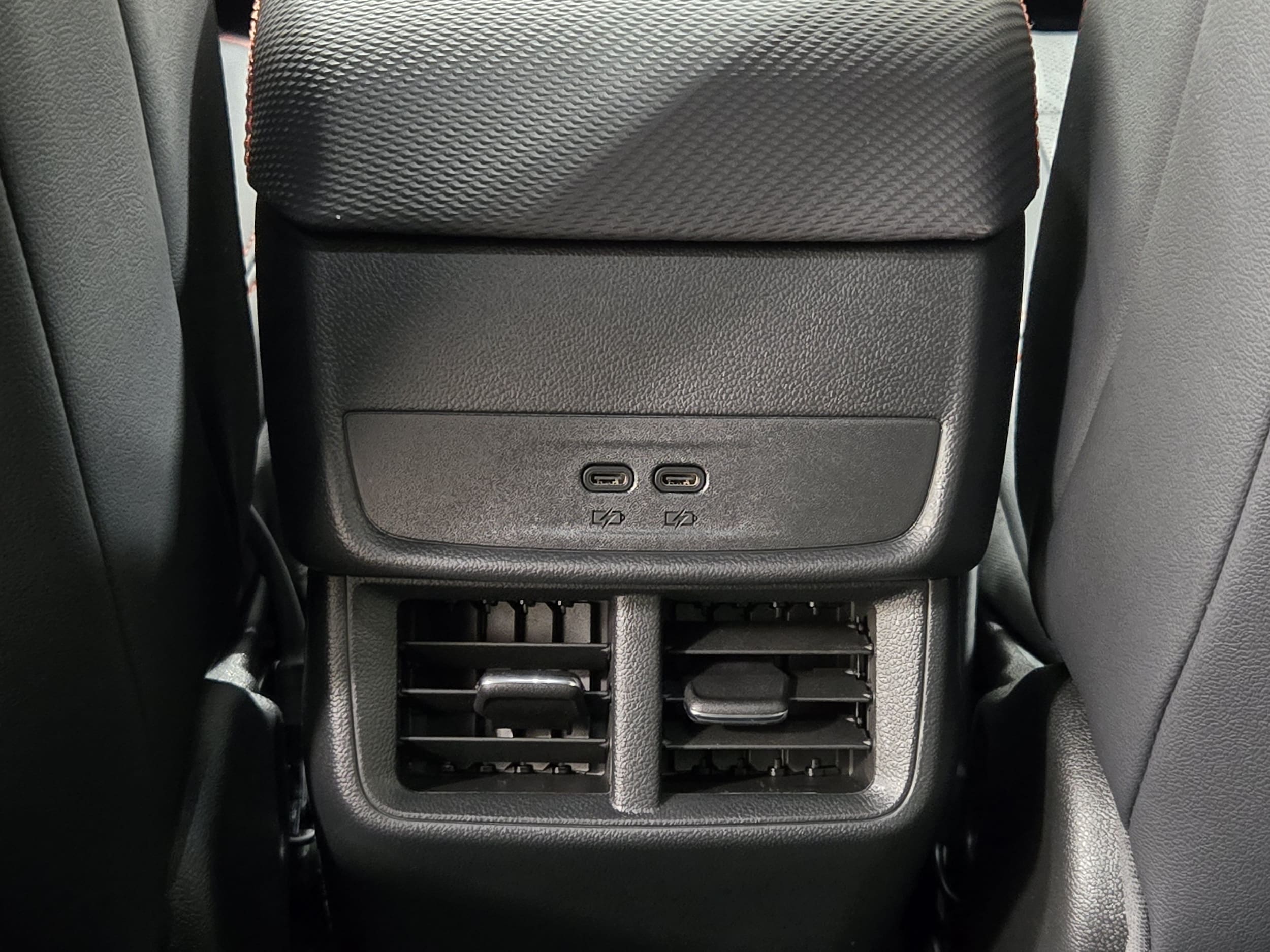 2027 Chevrolet Equinox RS - Photo 17
