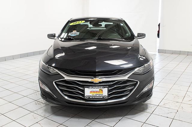 Used 2023 Chevrolet Malibu 1LT with VIN 1G1ZD5ST7PF111760 for sale in Glendale Heights, IL