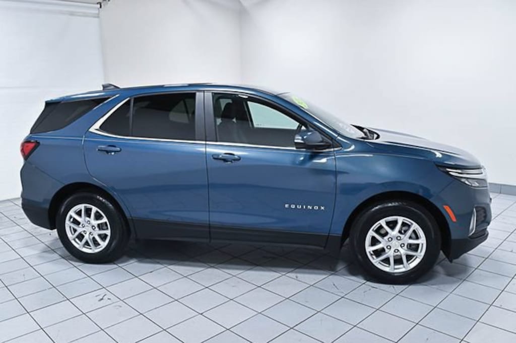 Used 2024 Chevrolet Equinox LT SUV