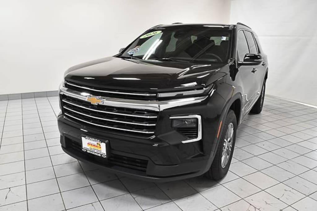 Used 2026 Chevrolet Traverse LT SUV