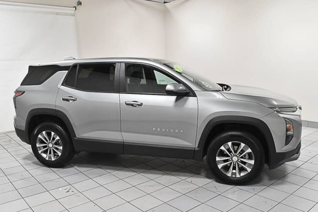Used 2026 Chevrolet Equinox LT SUV