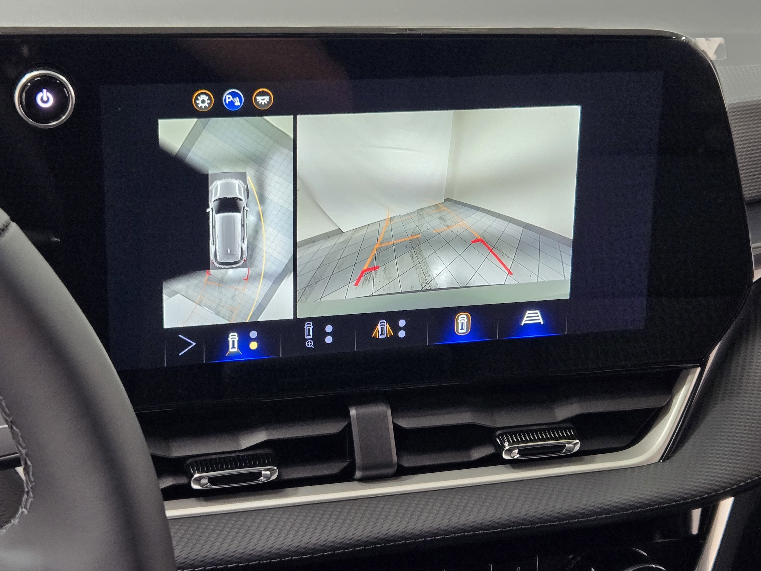 2026 Chevrolet Equinox LT - Photo 23