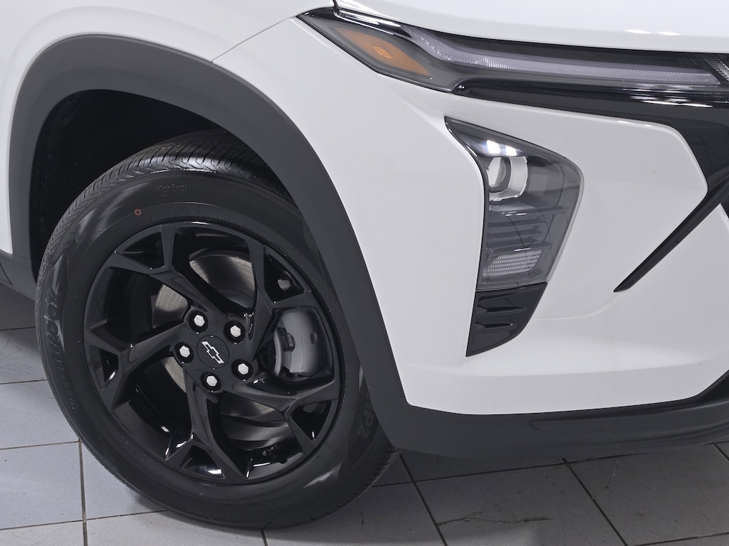 New 2026 Chevrolet Trax LT SUV
