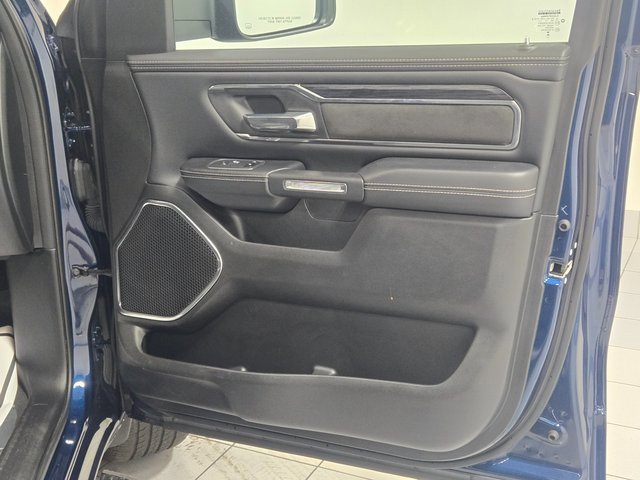 2024 Ram 1500 Laramie photo 3