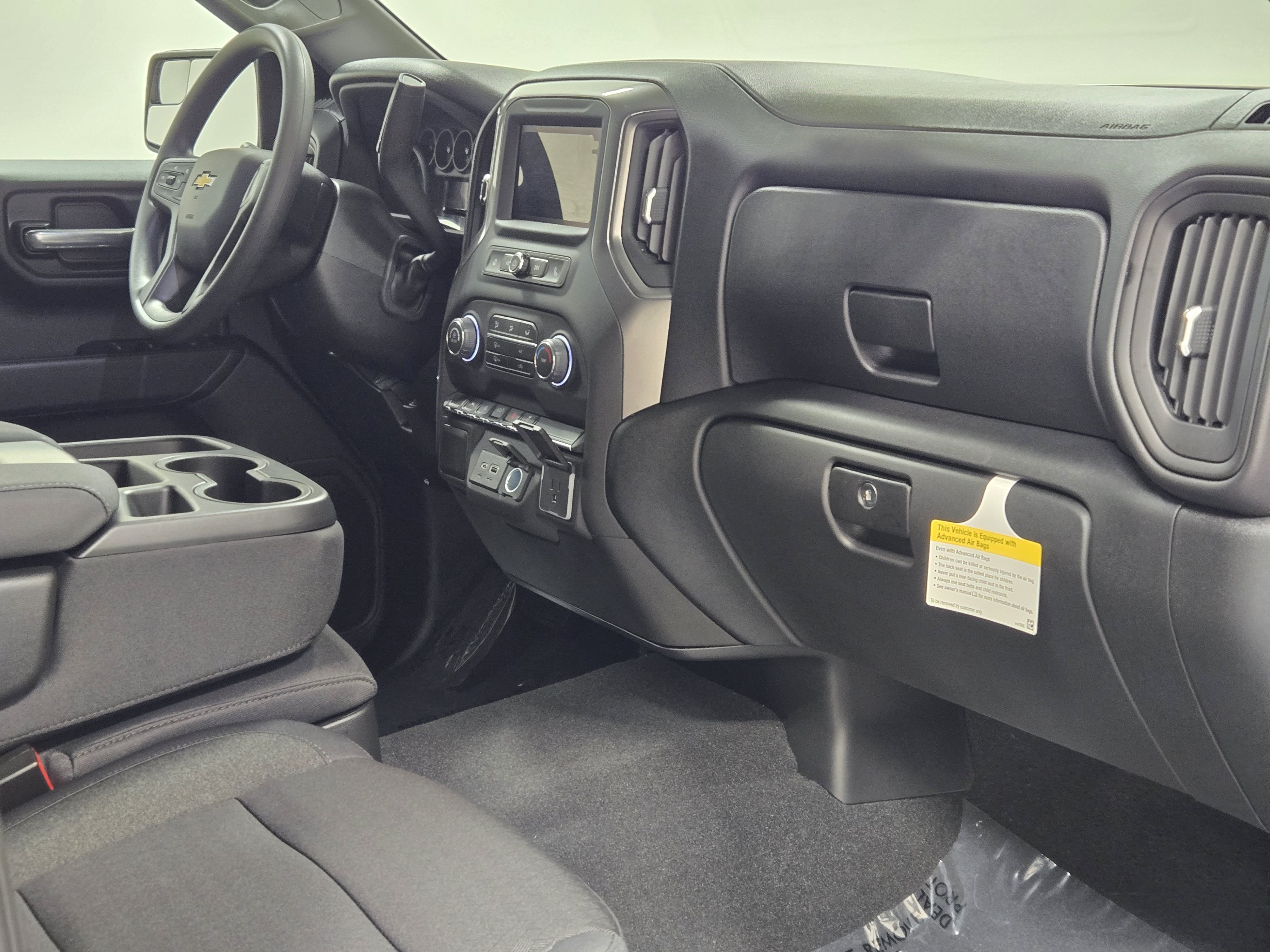 2026 Chevrolet Silverado 1500 Custom - Photo 6