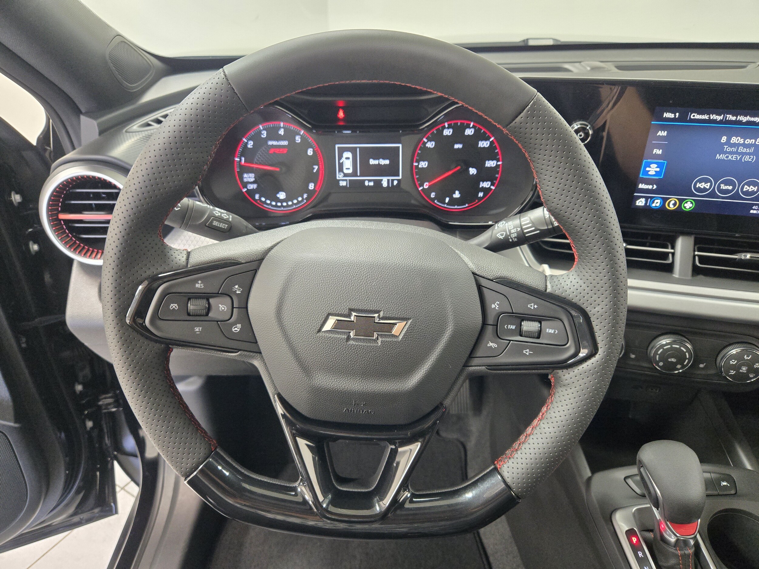 2026 Chevrolet Trax RS - Photo 28