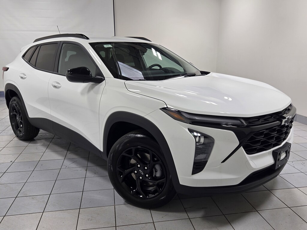 New 2026 Chevrolet Trax LT SUV