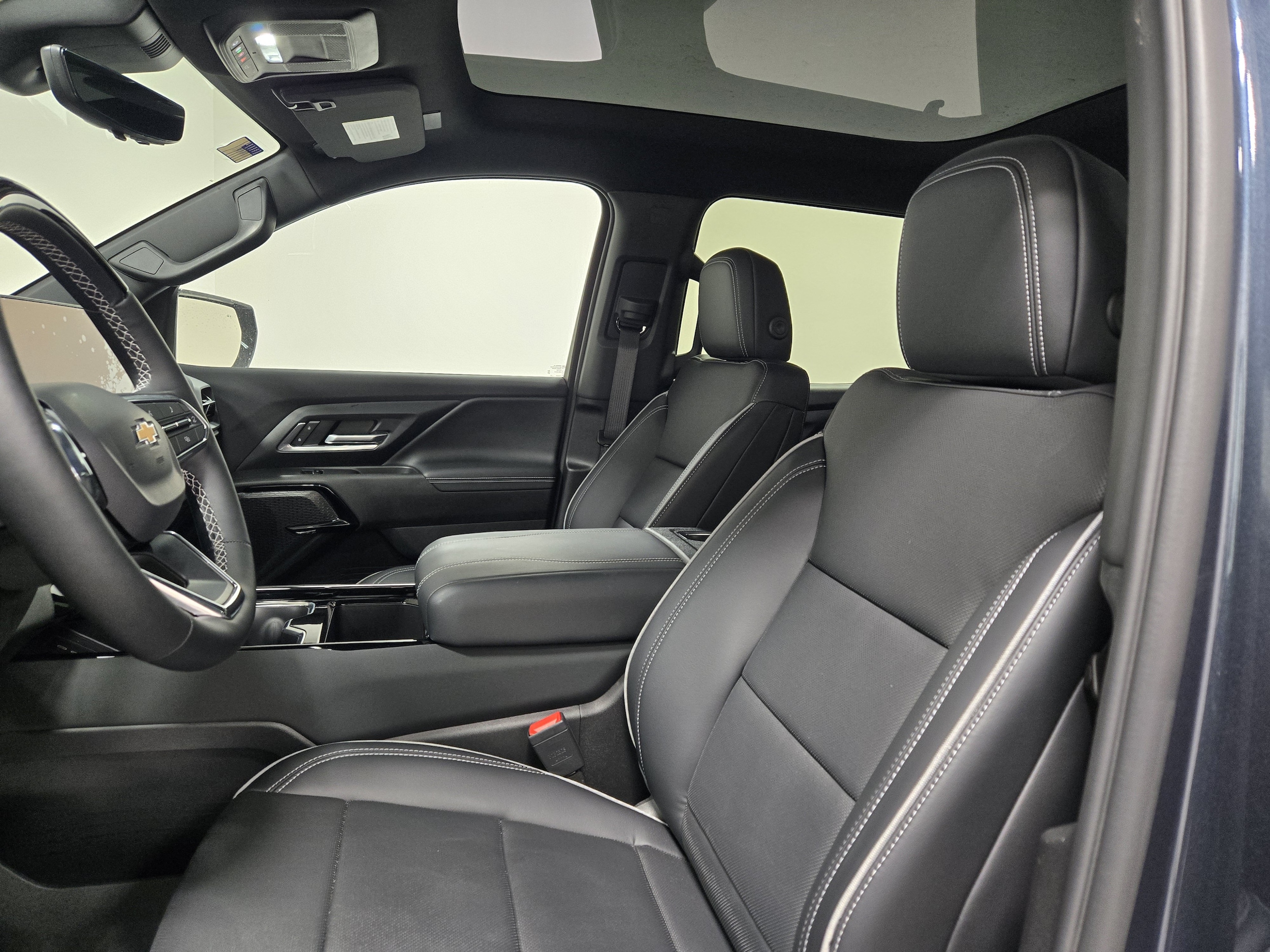 2026 Chevrolet Silverado EV LT - Photo 20