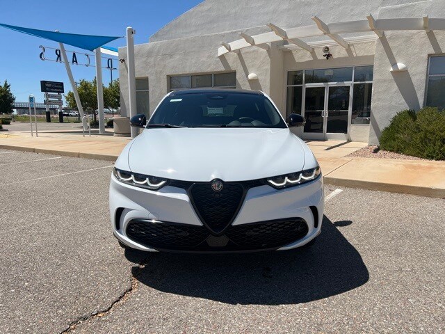 2024 Alfa Romeo Tonale Veloce photo 2