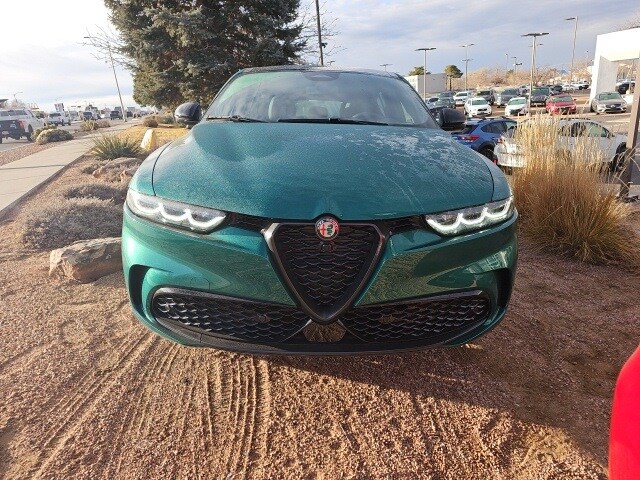 2024 Alfa Romeo Tonale Veloce photo 2