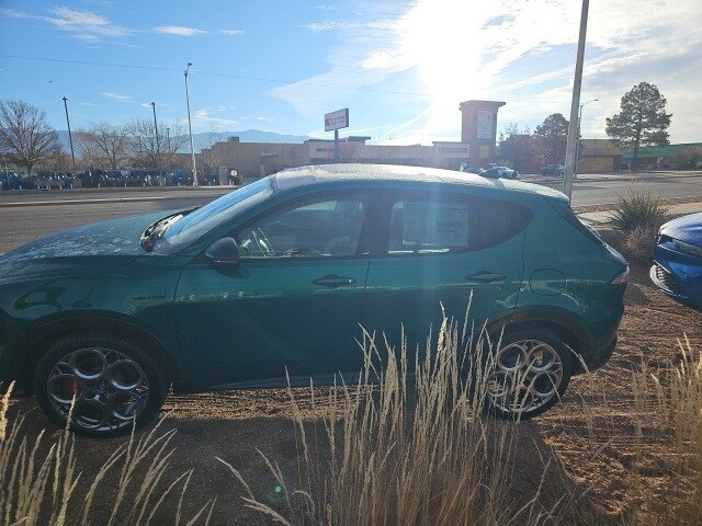 2024 Alfa Romeo Tonale Veloce photo 4