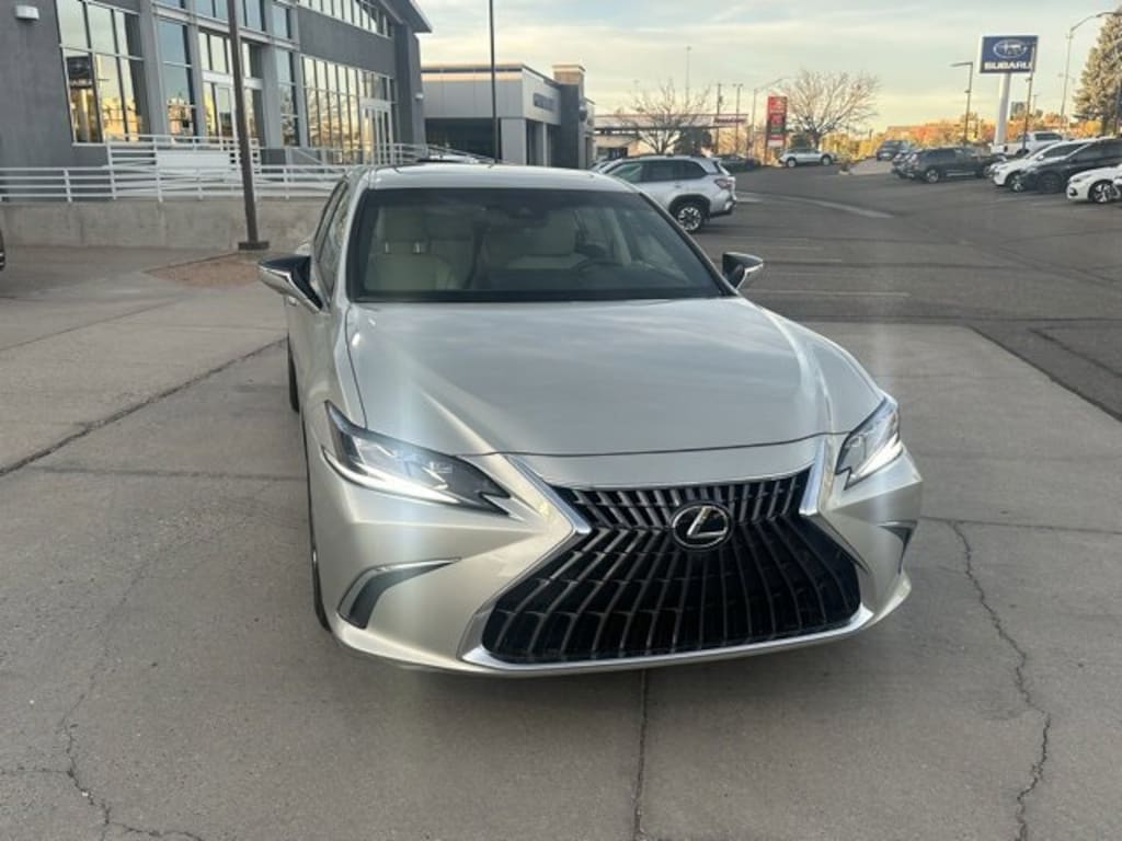 Used 2025 Lexus ES ES 300h Luxury