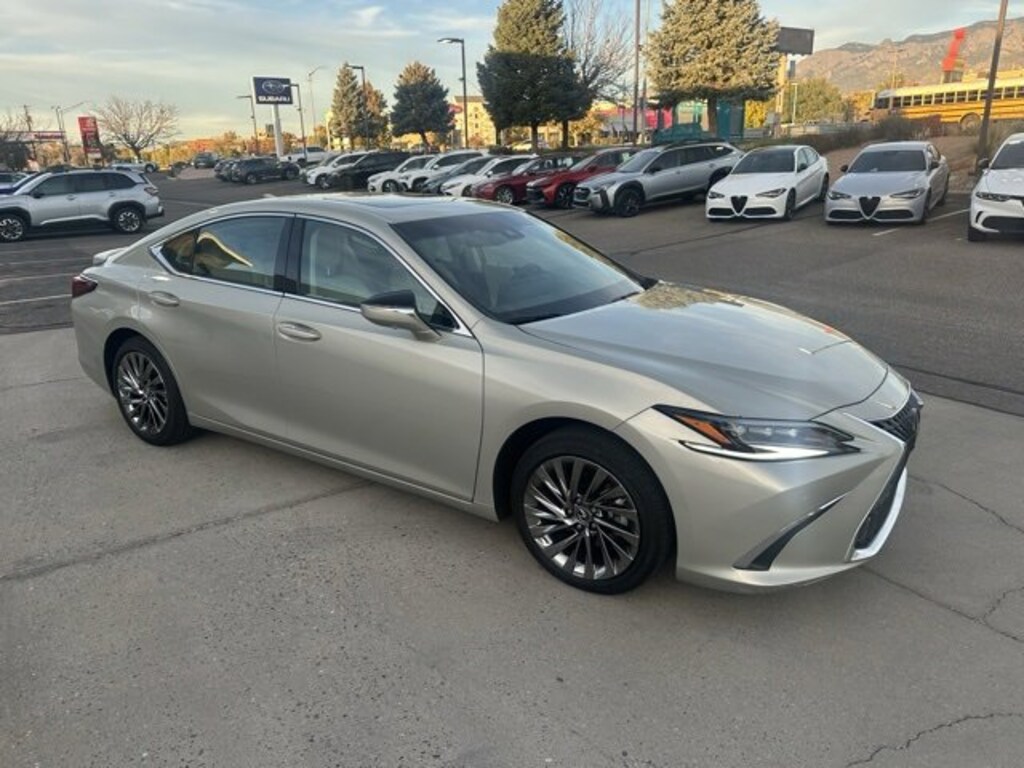 Used 2025 Lexus ES ES 300h Luxury