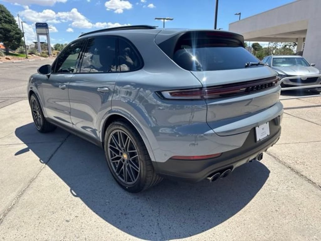 Used 2024 Porsche Cayenne 4DR AWD