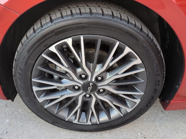 2023 Kia Forte GT-Line - Photo 14