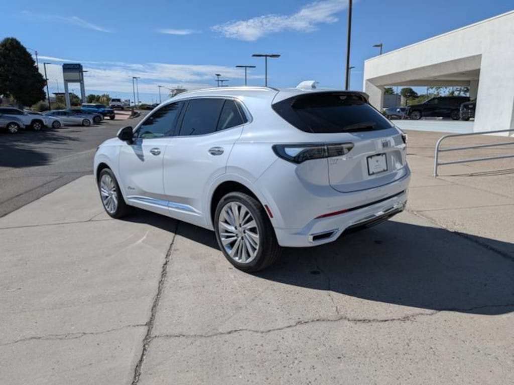 Used 2026 Buick Envision Avenir SUV