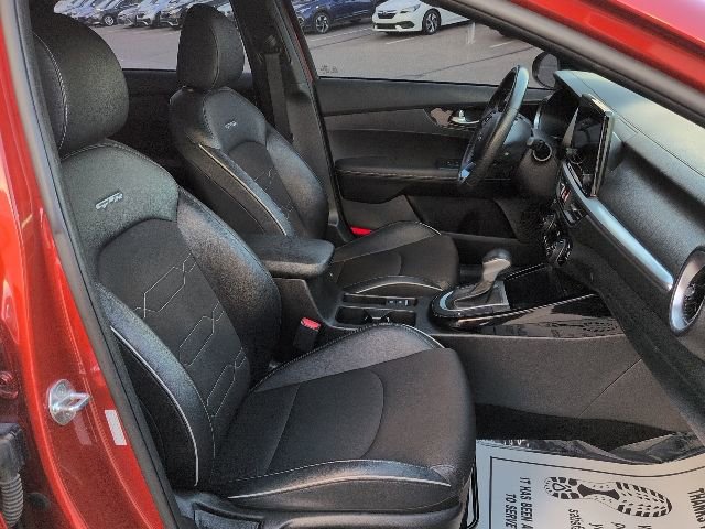2023 Kia Forte GT-Line - Photo 9