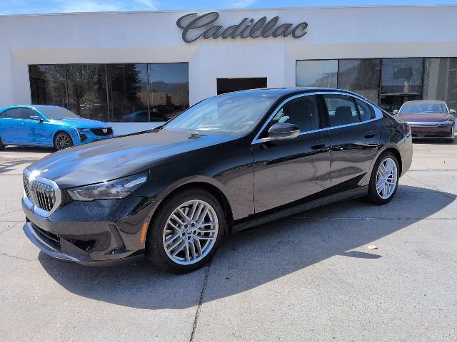 2024 BMW 5 Series 530i xDrive Sedan's photo