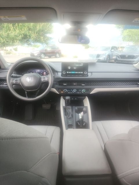 2025 Honda Accord SE - Photo 24