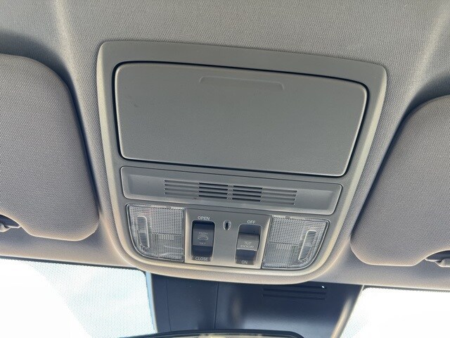 used 2020 Honda CR-V car, priced at $25,960