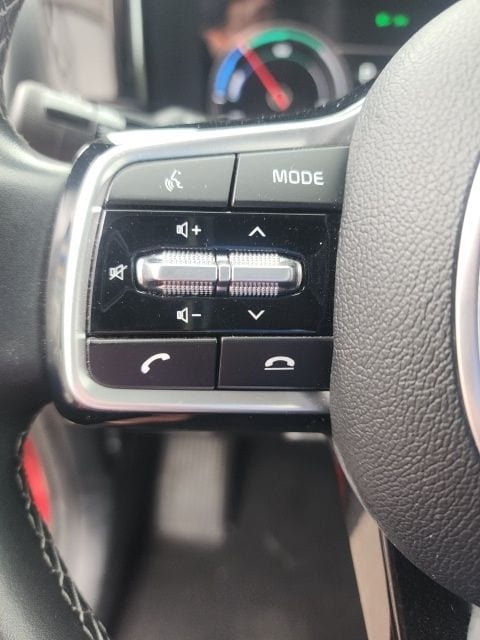 used 2023 Kia Sorento Hybrid car, priced at $29,959