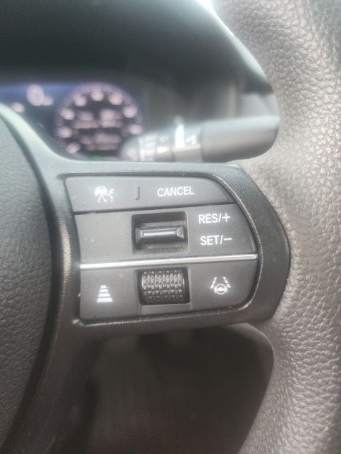 2025 Honda Accord SE - Photo 31