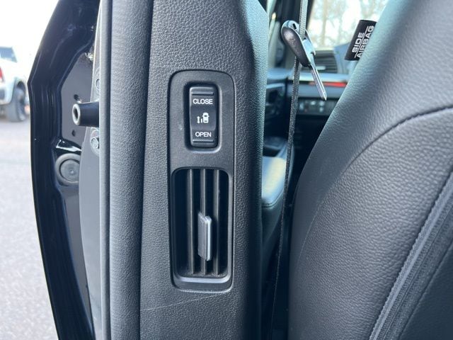 used 2024 Honda Odyssey car, priced at $35,959