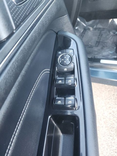 used 2019 Ford Edge car, priced at $16,959