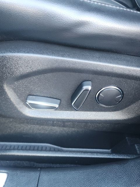 used 2019 Ford Edge car, priced at $16,959
