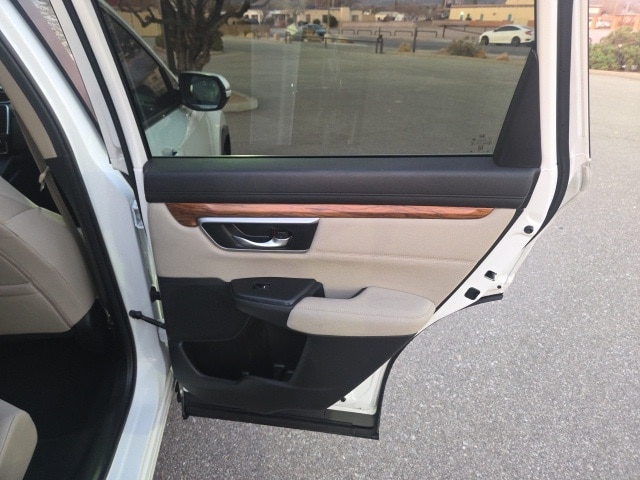 used 2018 Honda CR-V car, priced at $19,959