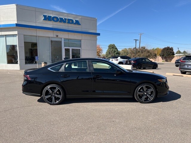 2025 Honda Accord Hybrid Sport photo 2