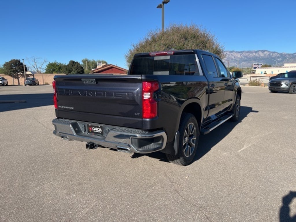 Used 2023 Chevrolet Silverado 1500 LT w/1LT Truck Crew Cab