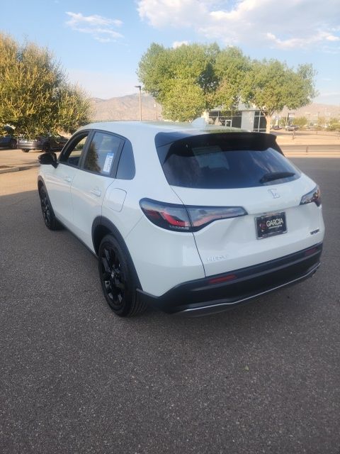 2025 Honda HR-V Sport - Photo 15