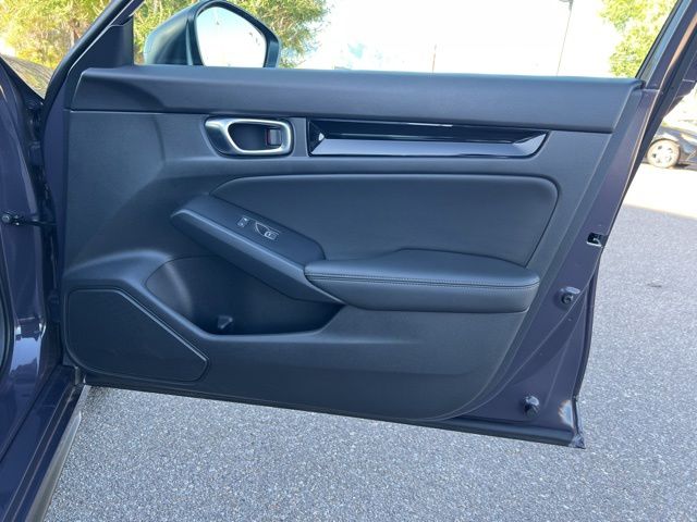 2024 Honda Civic Hatchback EX-L - Photo 12
