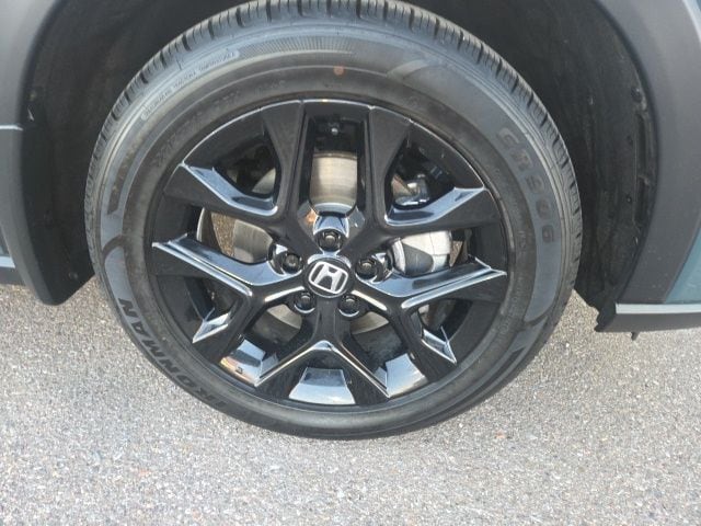 used 2025 Honda HR-V car, priced at $28,333