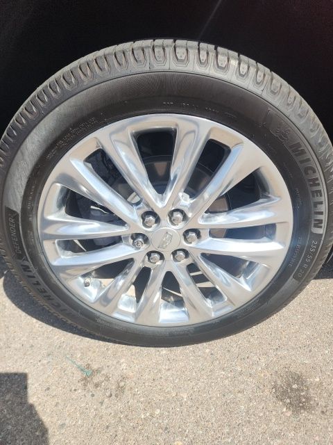 used 2018 Cadillac XT5 car, priced at $20,275