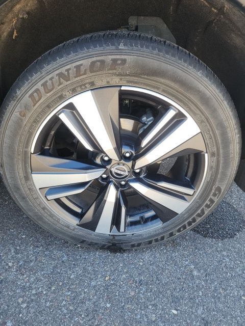 used 2023 Nissan Rogue car, priced at $33,300